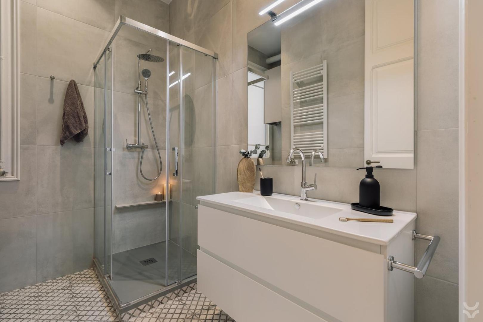 Apartamento Halite - 2 Bedrooms, Terrace, And Balcony In Gracia Barcelona